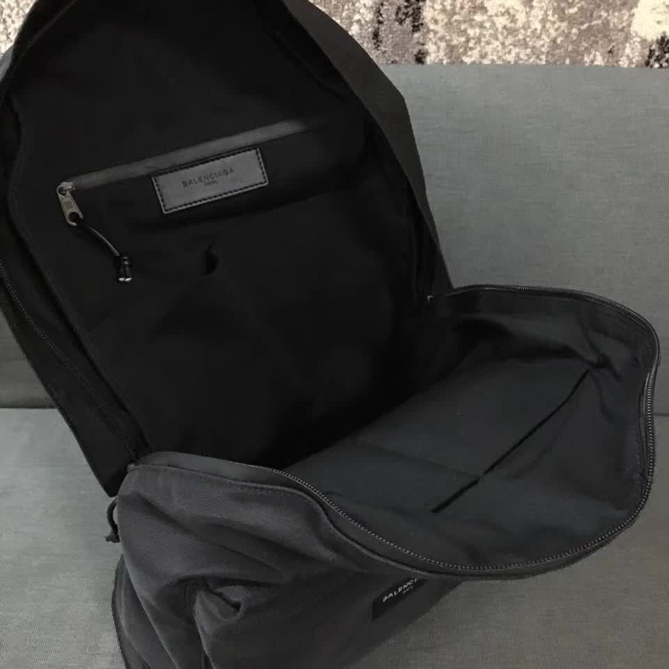 BALENCIAG巴黎世家 休閒 雙肩背包  BL1472